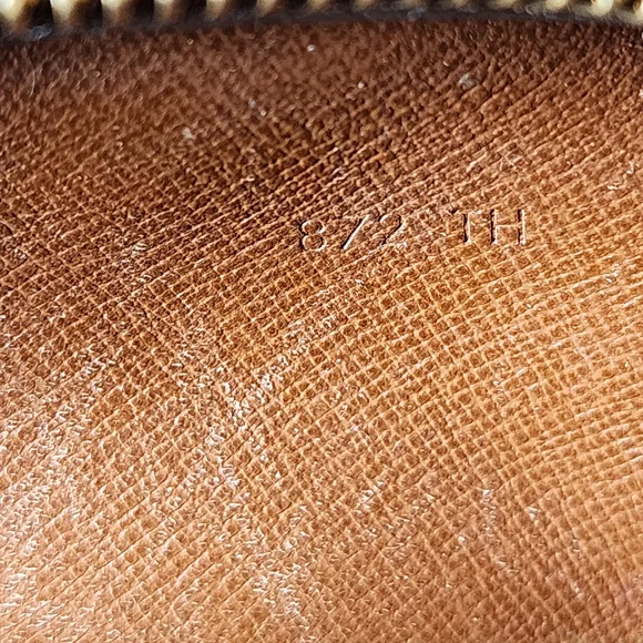 Louis Vuitton Amazone Brown Monogram Bag - Picture 9 of 17